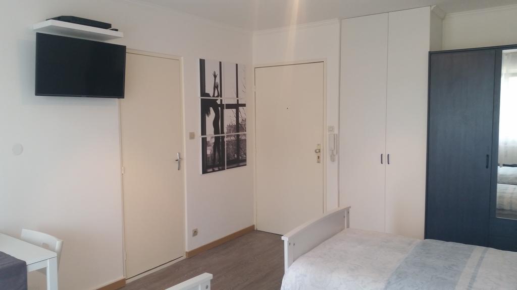 Studios Near Basel Airport Сен-Луи Номер фото